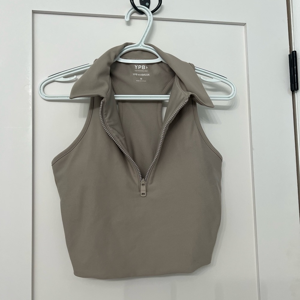 Abercrombie YPB active top